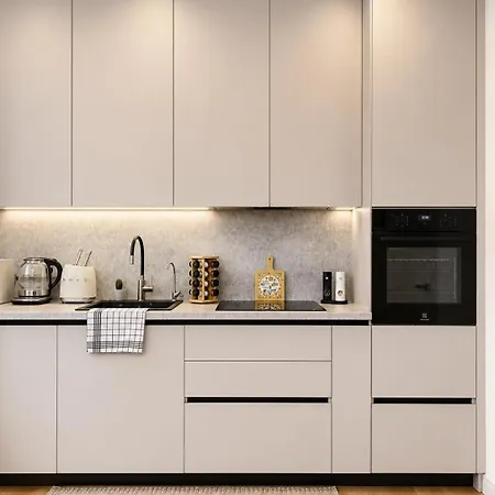 Peaceful 2Br Mezaparks Stay With Free Parking Appartement