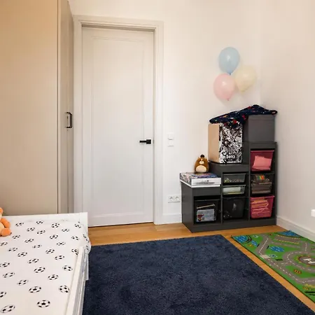 Peaceful 2Br Mezaparks Stay With Free Parking Appartement Riga